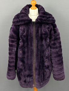 CHRISTIAN DIOR BOUTIQUE FOURRURE COAT / Women's Fur Coat - Made in France