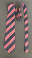 Load and play video in Gallery viewer, ERMENEGILDO ZEGNA TIE - 100% SILK - Pink &amp; Blue Striped Pattern - FR20509
