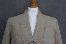 Load image into Gallery viewer, PAUL SMITH Ladies Beige Striped BLAZER / TAILORED JACKET - Size IT 44 - UK 12
