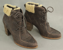 Load image into Gallery viewer, UGG AUSTRALIA Brown High Heel Sheepskin Trimmed Ankle BOOTS - Size EU 41 - UK 8.5 - US 10 - UGGS
