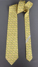 Load and play video in Gallery viewer, SALVATORE FERRAGAMO TIE - 100% SILK - BEACH PARADISE - Made in Italy

