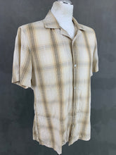 Load image into Gallery viewer, HUGO BOSS Mens Checked SLIM FIT Short Sleeved SHIRT - Size M Medium
