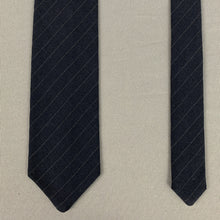 Load image into Gallery viewer, GIORGIO ARMANI CRAVATTE Dark Blue Wool Blend TIE - Made in Italy
