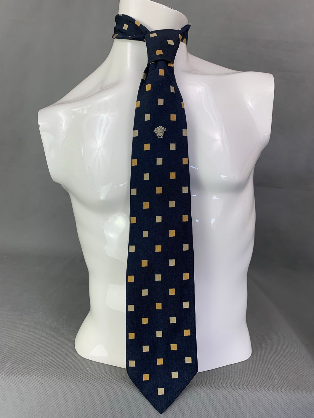 GIANNI VERSACE Mens 100% Silk TIE - Made in Italy
