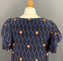 Load image into Gallery viewer, KENZO x H&amp;M TOP - 100% SILK - Women&#39;s Size FR 34 - US 4 - UK 6
