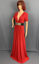 Load image into Gallery viewer, VERA WANG Red GOWN / EVENING DRESS - Size UK 8 - US 6
