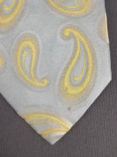 Load image into Gallery viewer, BOSS HUGO BOSS 100% SILK TIE - Made in Italy - FR19699
