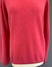 Load image into Gallery viewer, LOCHMERE 100% CASHMERE JUMPER by EWM - Women&#39;s Size M Medium
