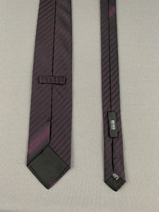 BOSS HUGO BOSS Dark Purple Striped Pattern 100% SILK TIE - Made in Italy