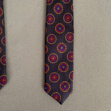 Load image into Gallery viewer, LIBERTY TIE - 100% SILK - MADE in ENGLAND - FR20572
