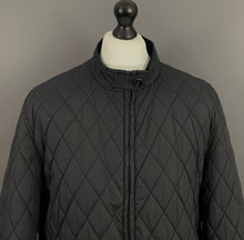 Load image into Gallery viewer, VINCE CAMUTO QUILTED COAT / JACKET - Size Large - L
