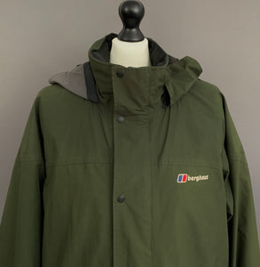 BERGHAUS GORE-TEX COAT - GREEN JACKET - Size M Medium