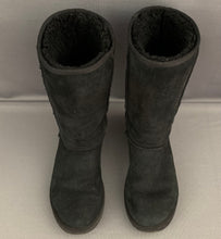 Load image into Gallery viewer, UGG AUSTRALIA CLASSIC TALL BOOTS - Black UGGS - Women&#39;s Size UK 5.5 - EU 38 - US 7
