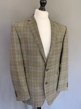 Load image into Gallery viewer, HOLLAND ESQUIRE Check Pattern BLAZER / JACKET  Size IT 54 - 44&quot; Chest
