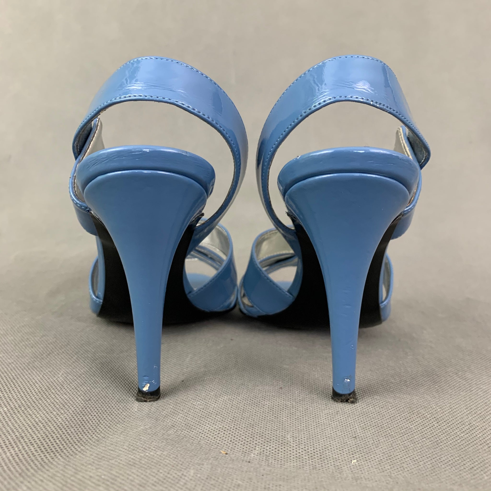 The World's First Fully Convertible High Heels | Pashion Footwear