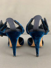 Load image into Gallery viewer, MANOLO BLAHNIK HIGH HEEL COURT SHOES Size EU 37 - UK 4
