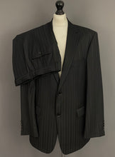 Load image into Gallery viewer, HUGO BOSS SUIT - SILK BLEND - BERTOLUCCI MOVIE - Size IT 52 - 42&quot; Chest W34 L31
