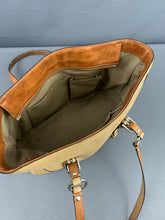 Load image into Gallery viewer, COACH Leatherwear 100% Tanned Cowhide Leather Handbag / Bag
