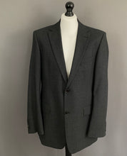 Load image into Gallery viewer, HUGO BOSS SUIT - BERTOLUCCI MOVIE - Virgin Wool - Size IT 52 - 42&quot; Chest W36 L33
