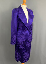 Load image into Gallery viewer, YVES SAINT LAURENT 2 PIECE OUTFIT - JACKET &amp; SKIRT SUIT YSL Size IT 44 - UK 12

