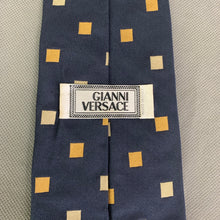 Load image into Gallery viewer, GIANNI VERSACE Mens 100% Silk TIE - Made in Italy
