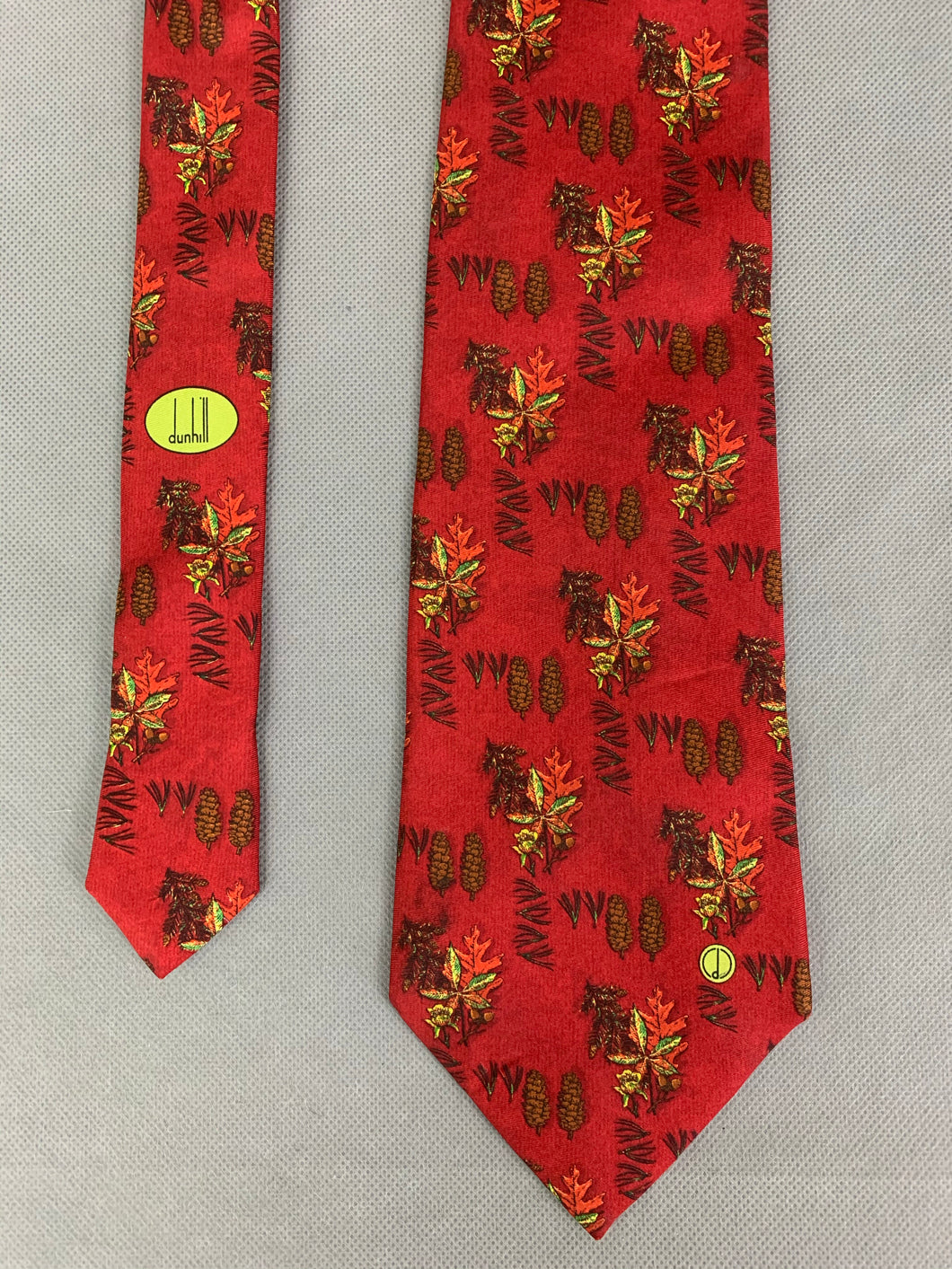DUNHILL Mens 100% SILK Forest Themed TIE - Made in Italy