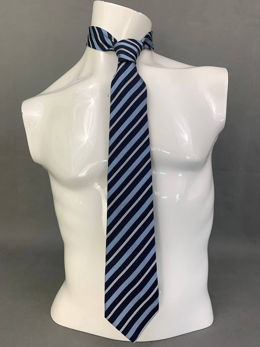 ARMANI COLLEZIONI Mens Blue Striped 100% Silk TIE - Made in Italy