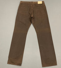 Load image into Gallery viewer, GANT TYLER JEANS - Brown Denim - Regular Fit - Mens Size Waist 34&quot; - Leg 34&quot;
