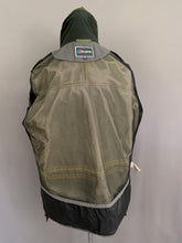 Load image into Gallery viewer, BERGHAUS GORE-TEX COAT - GREEN JACKET - Size M Medium
