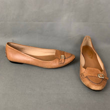 Load image into Gallery viewer, TOD&#39;S Ladies Brown Leather Flat Pointed Shoes - Size 38.5 - UK 5.5 - TODS
