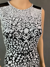 Load image into Gallery viewer, REISS Ladies BERTA Sleeveless DRESS - Size UK 6
