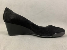 Load image into Gallery viewer, TOD&#39;S Ladies Black Suede Mid Wedge Heeled Court Shoes Size 40.5 - UK 7.5 TODS
