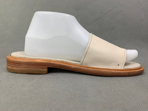 PAUL SMITH Ladies Sandals / Shoes - Size 39 - UK 6