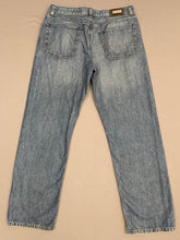 Load image into Gallery viewer, HUGO BOSS ALABAMA JEANS - Blue Denim - Mens Size Waist 34&quot; - Leg 32&quot;
