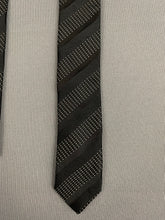 Load image into Gallery viewer, BOSS HUGO BOSS Mens Black Striped 100% SILK TIE - Made in Italy
