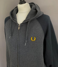 Load image into Gallery viewer, FRED PERRY GREY HOODED JACKET - Mens Size XL - Extra Large - Hoodie
