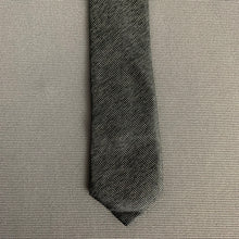 Load image into Gallery viewer, HUGO BOSS GREY TIE - 100% SILK - Made in Italy - FR20619
