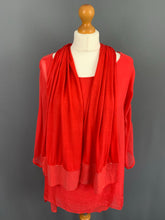 Load image into Gallery viewer, J&amp;L Paris Sequinned TOP &amp; Scarf - 100% Silk - Women&#39;s Size XS - Extra Small
