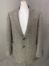 Load image into Gallery viewer, JAEGER Mens PENDLE TWEED BLAZER / JACKET Size 40R - 40&quot; Chest
