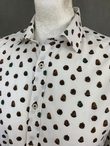 PRINCE OLIVER Mens Pine Cone Pattern SHIRT Size Medium M