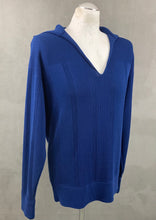Load image into Gallery viewer, SALVATORE FERRAGAMO Mens LUXURIOUS QUALITY Blue JUMPER Size XL - Extra Large
