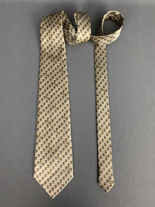 VERSACE CLASSIC V2 TIE - 100% Silk - Made in Italy - FR 20609