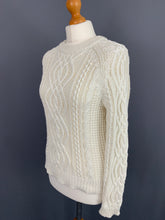 Load image into Gallery viewer, GANT Women&#39;s Ivory Chunky Knit JUMPER - Size Small S
