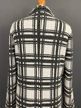 Load image into Gallery viewer, PERUZZI Check Pattern COAT / JACKET Size IT 38 - UK 6 Made in Italy

