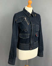 Load image into Gallery viewer, LEVI&#39;S JEAN JACKET - BLUE DENIM - Womens Size Small S LEVIS LEVI STRAUSS &amp;Co
