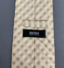 Load image into Gallery viewer, BOSS HUGO BOSS Mens Check Pattern 100% SILK TIE - Made in Italy
