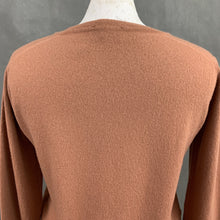Load image into Gallery viewer, JOHN SMEDLEY Womens 100% SUPER 140s MERINO WOOL JUMPER Size Small S
