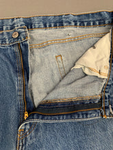 Load image into Gallery viewer, LEVI&#39;S 505 JEANS - Blue Denim - Size Waist 42&quot; Leg 30&quot; LEVIS LEVI STRAUSS &amp;Co
