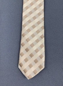 BOSS HUGO BOSS Mens Check Pattern 100% SILK TIE - Made in Italy