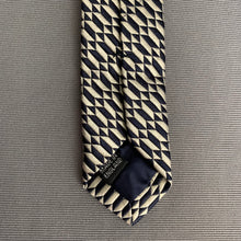 Load image into Gallery viewer, DUCHAMP London TIE - 100% Silk - Geometric Pattern - Made in England
